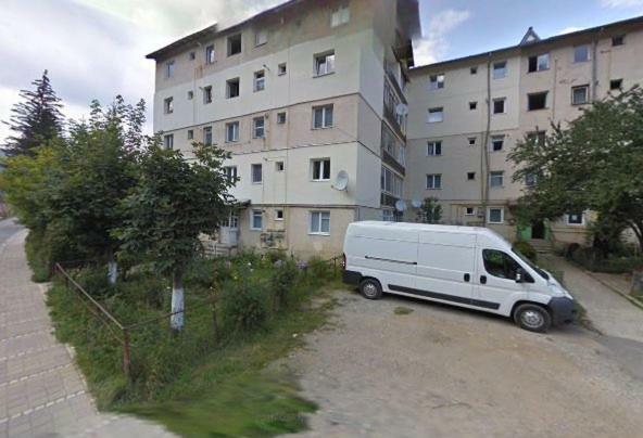 Apartment Valea Azugii Azuga Bagian luar foto